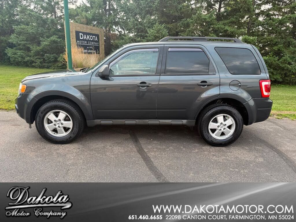 2009 FORD Escape