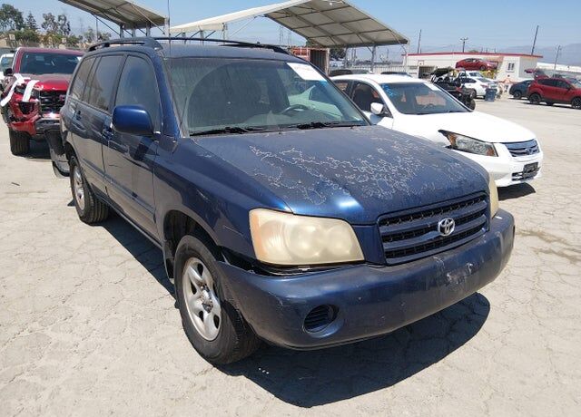 2003 TOYOTA Highlander