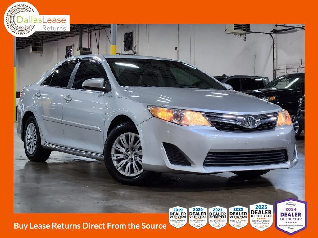 2013 TOYOTA Camry