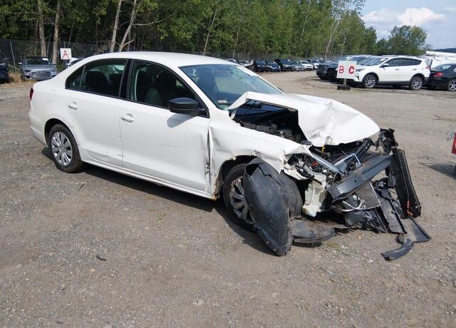 2011 VOLKSWAGEN Jetta