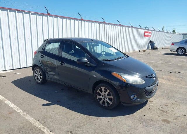 2011 MAZDA Mazda2