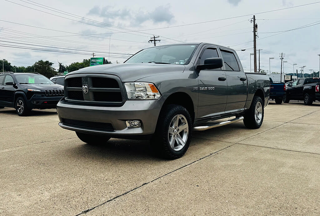 2012 DODGE Ram