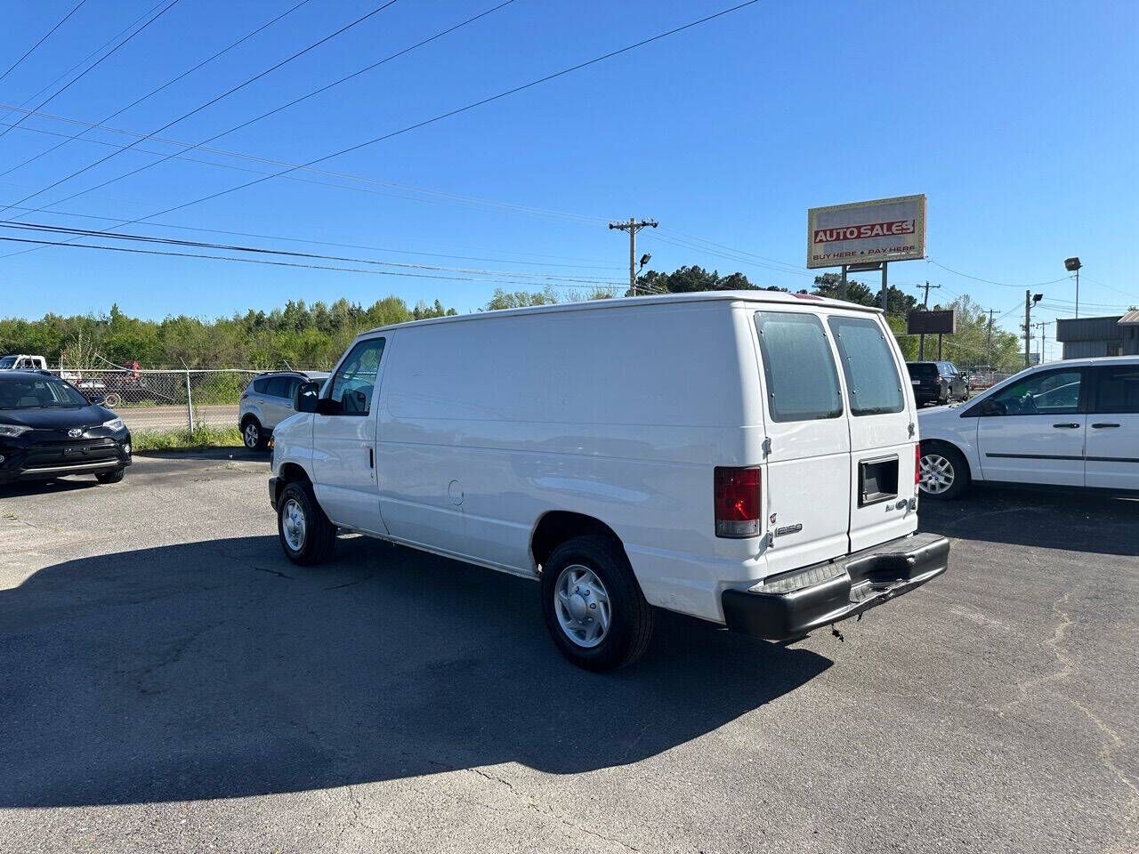 2010 FORD E-150