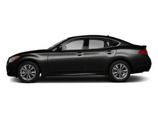 2011 INFINITI M56