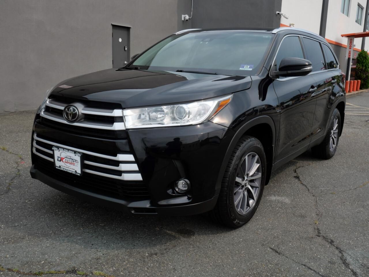 2019 TOYOTA Highlander