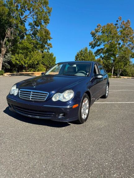 2006 MERCEDES-BENZ C-Class