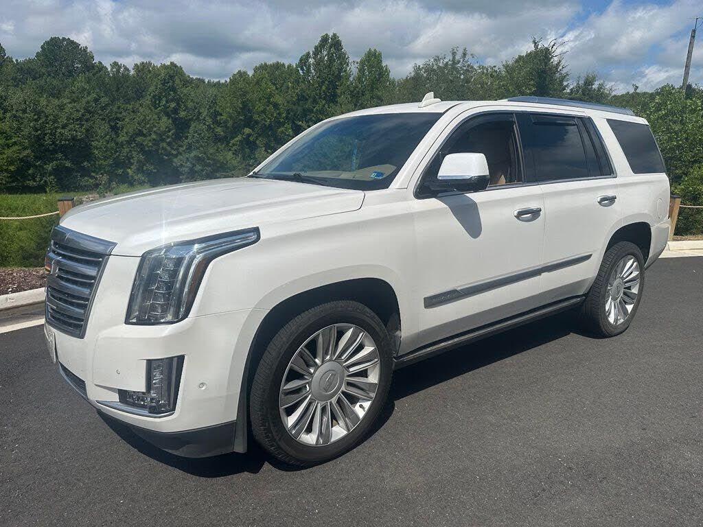2018 CADILLAC Escalade