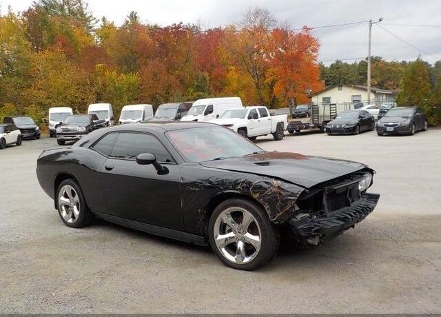 2013 DODGE Challenger