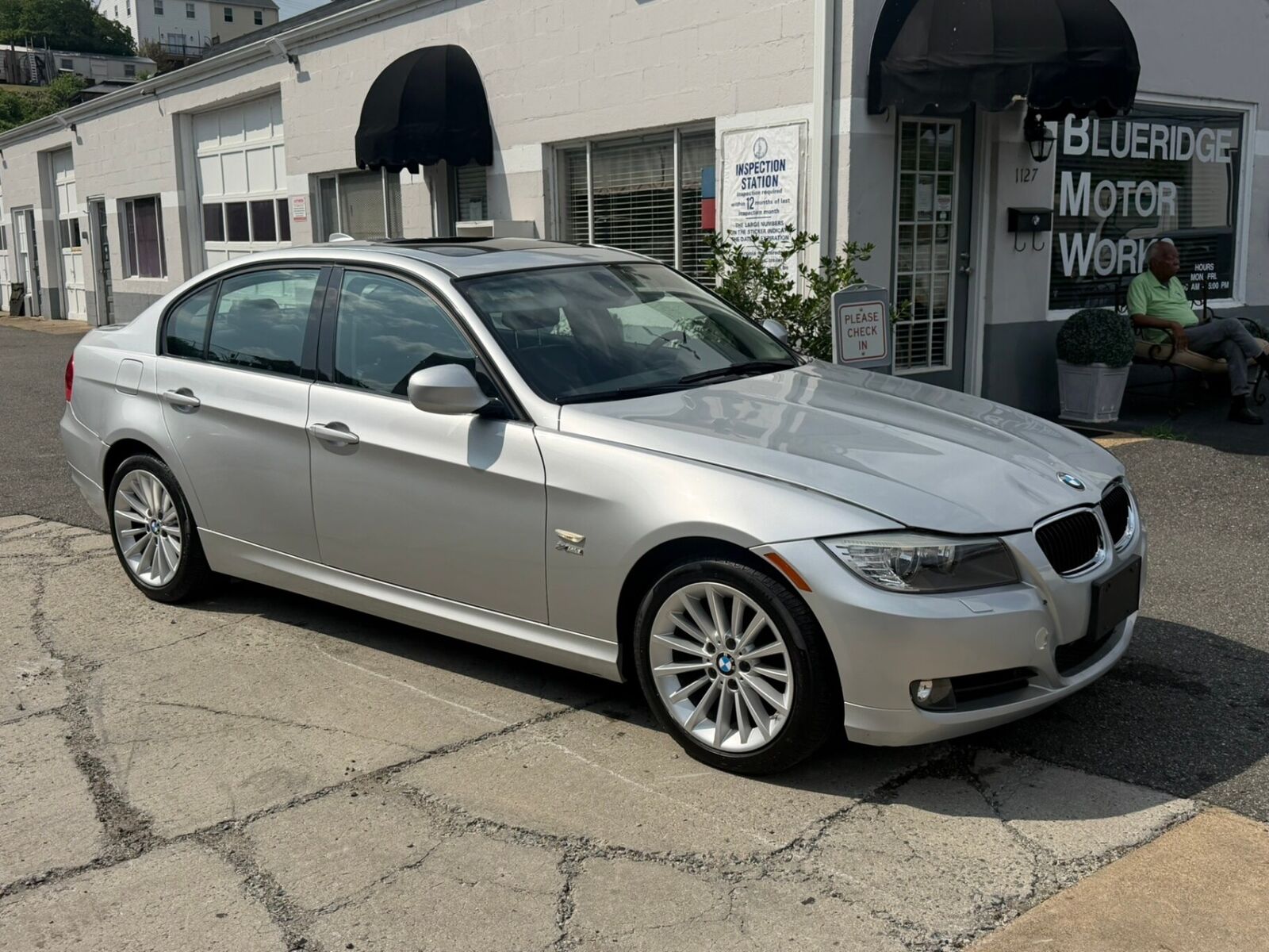 2011 BMW 3 Series