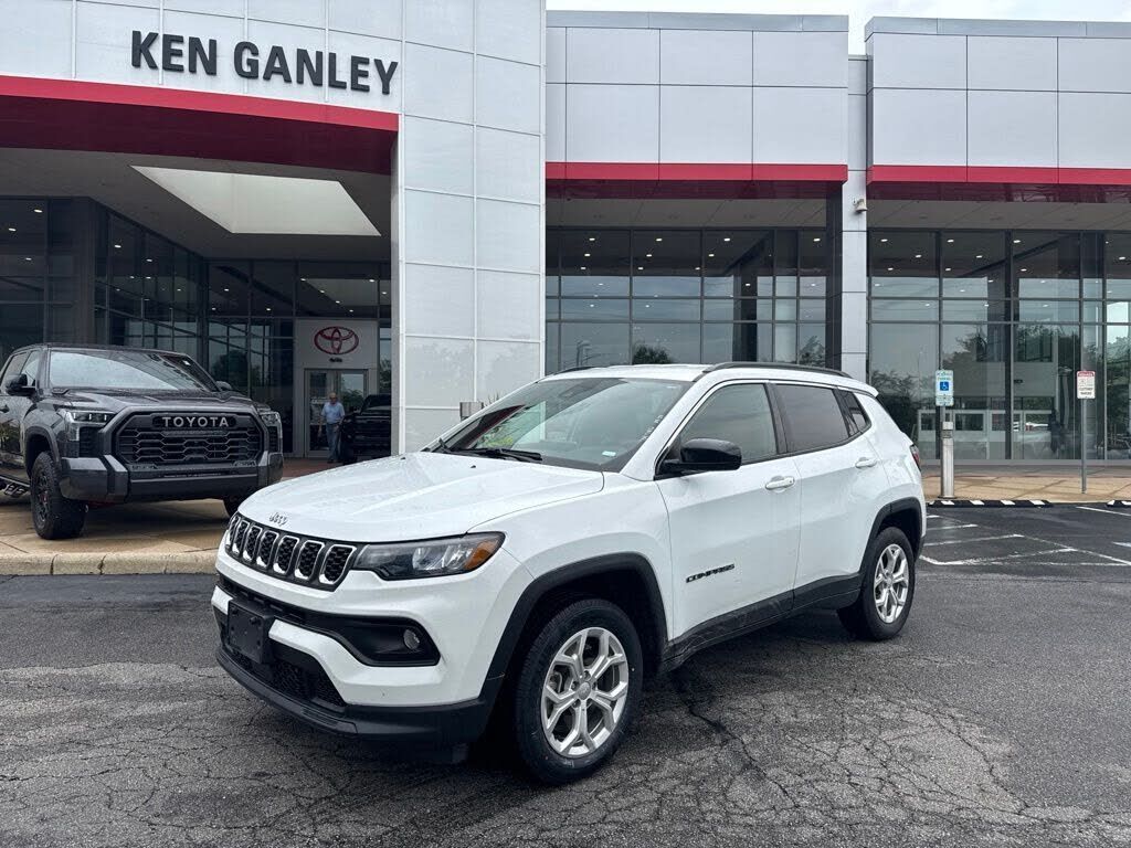 2024 JEEP Compass