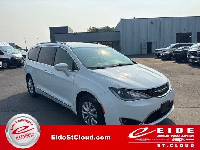 2018 CHRYSLER Pacifica