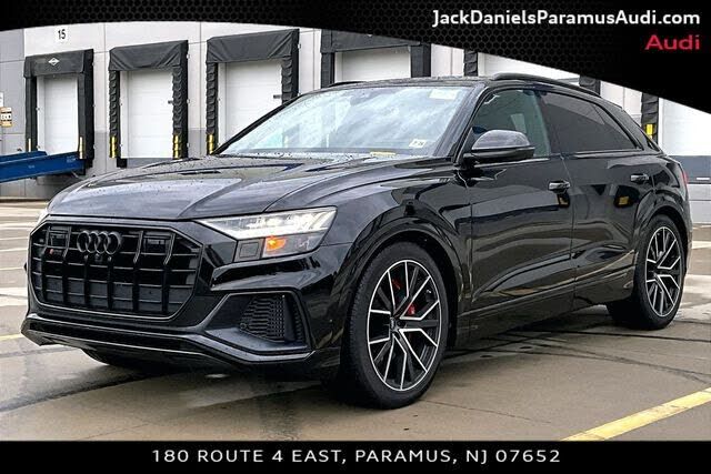 2023 AUDI SQ8