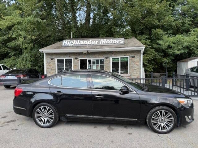 2016 KIA Cadenza