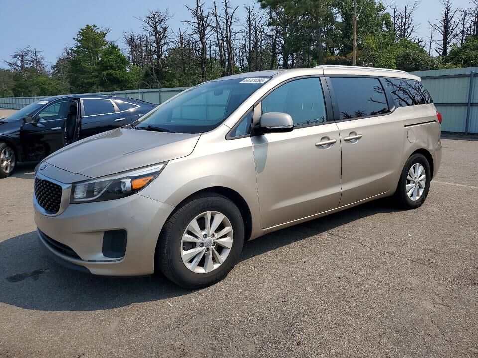 2016 KIA Sedona