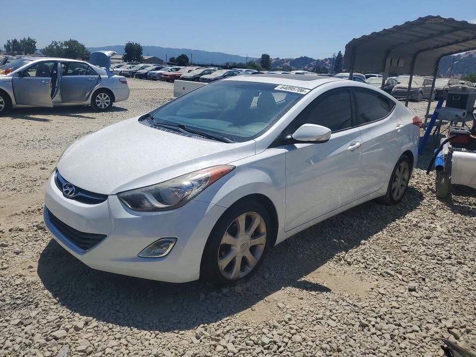 2011 HYUNDAI Elantra