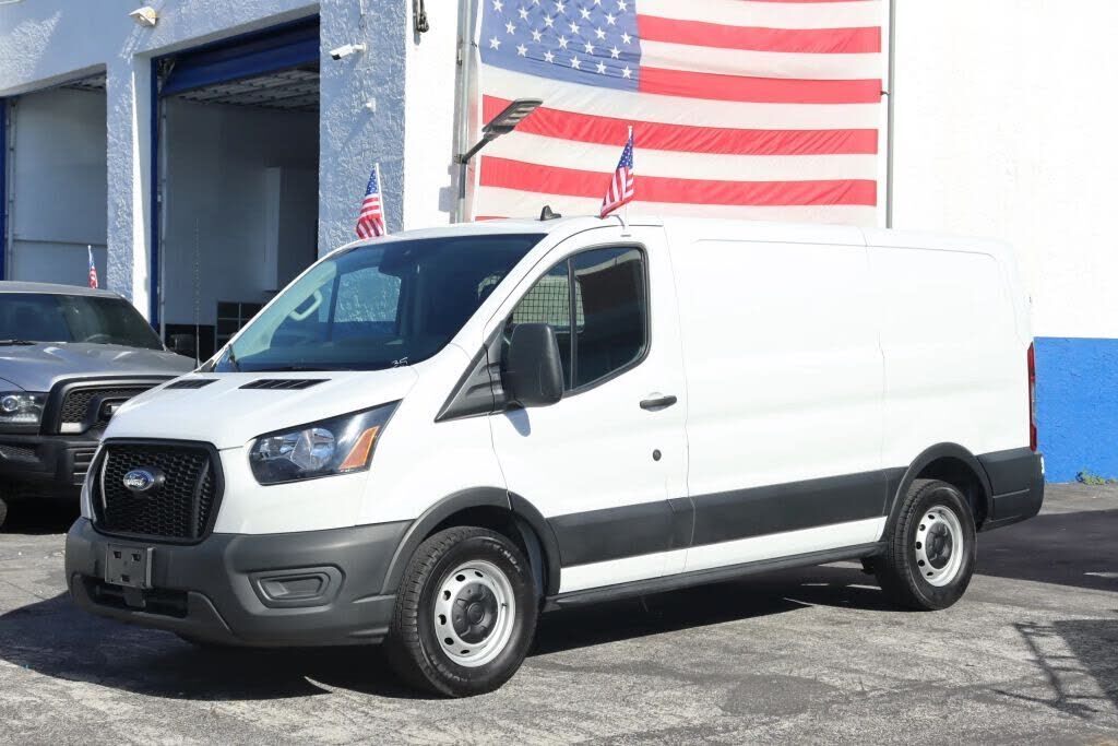 2022 FORD Transit