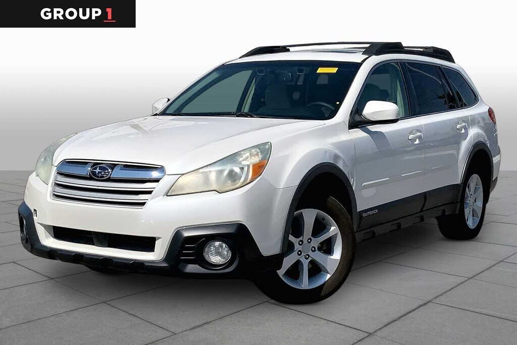 2014 SUBARU Outback