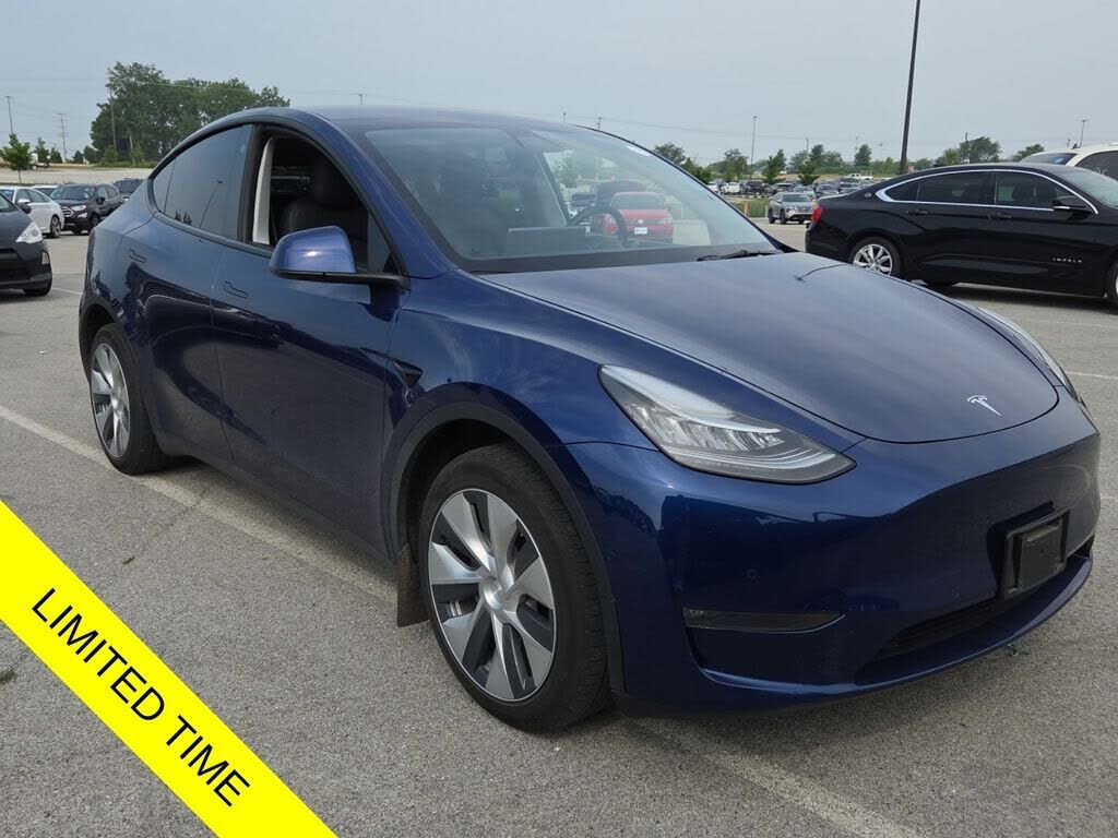2022 TESLA Model Y