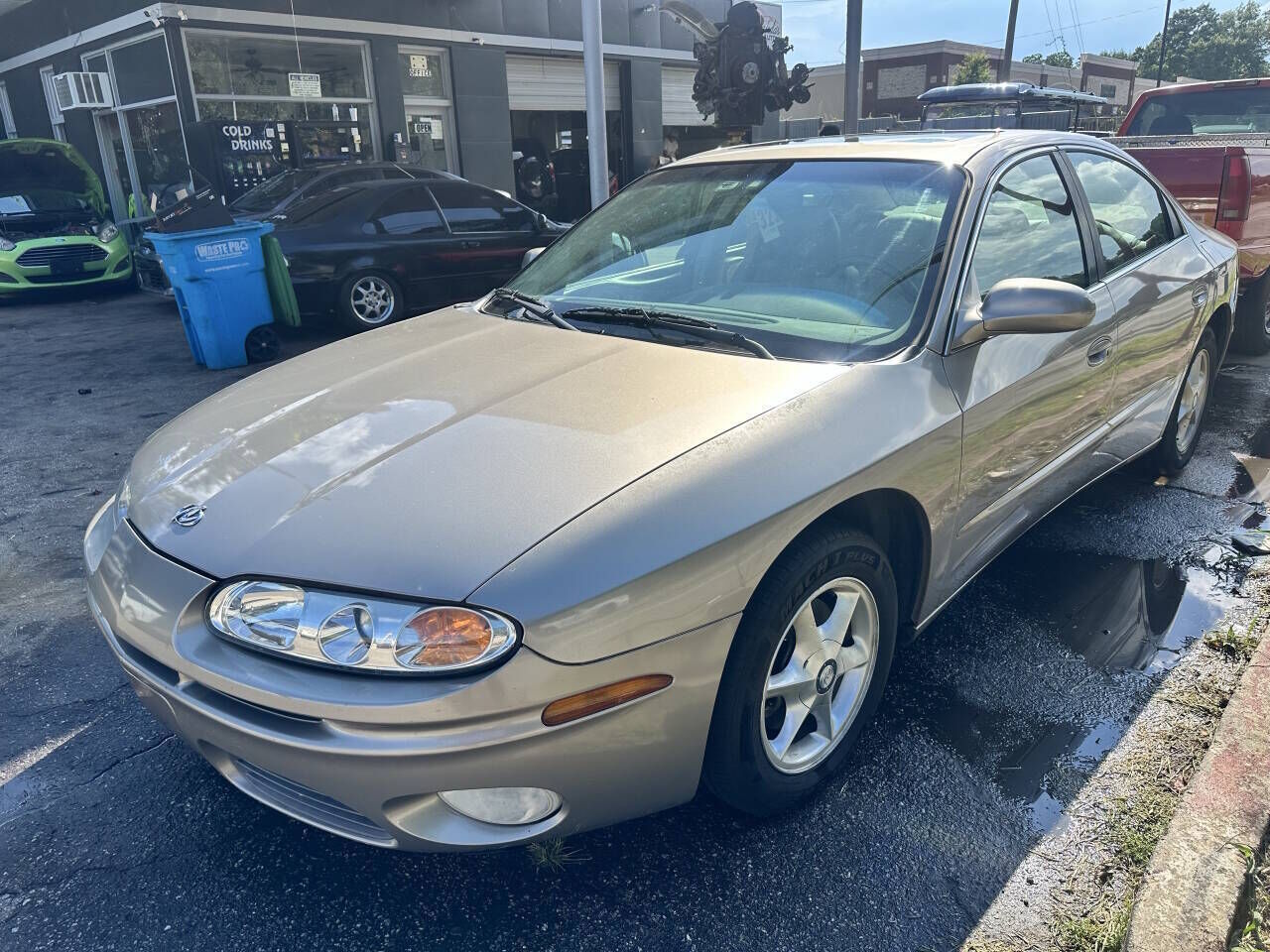 2001 OLDSMOBILE Aurora