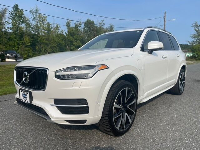 2018 VOLVO XC90
