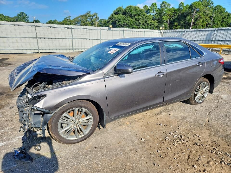 2017 TOYOTA Camry