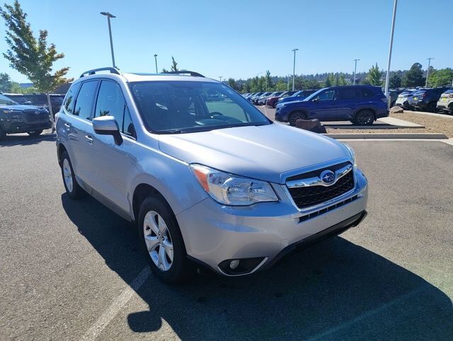 2016 SUBARU Forester