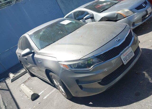 2018 KIA Optima