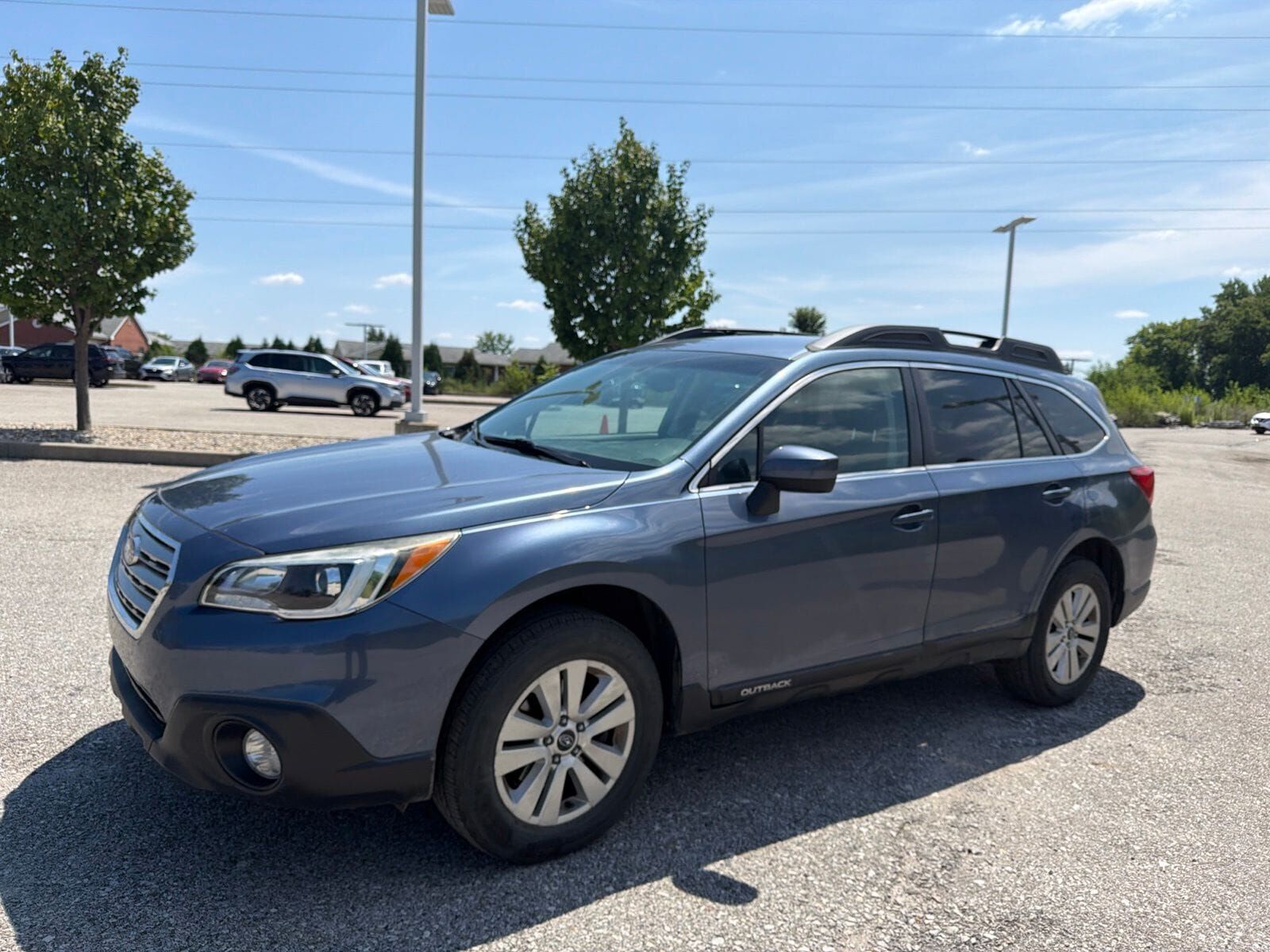 2016 SUBARU Outback