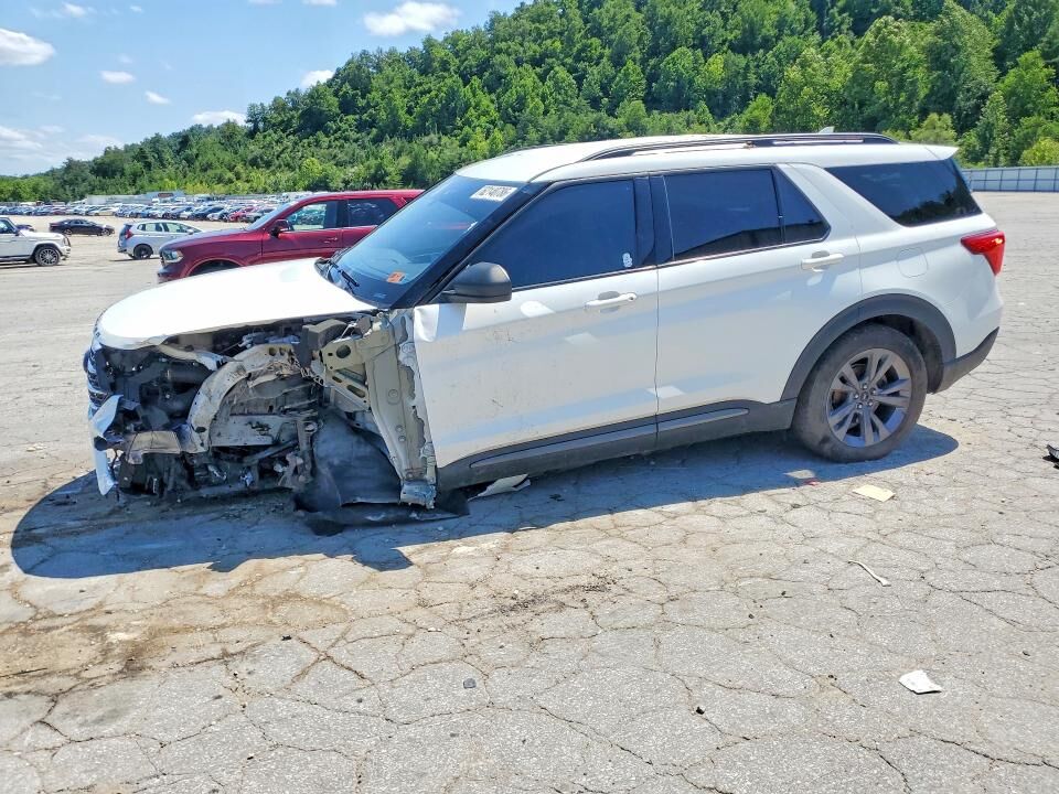 2023 FORD Explorer