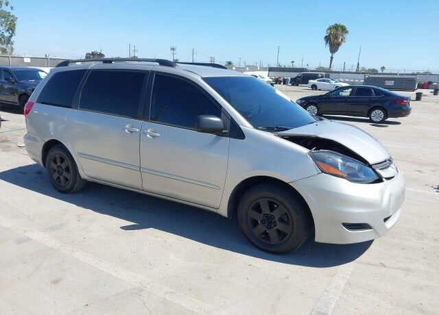2006 TOYOTA Sienna