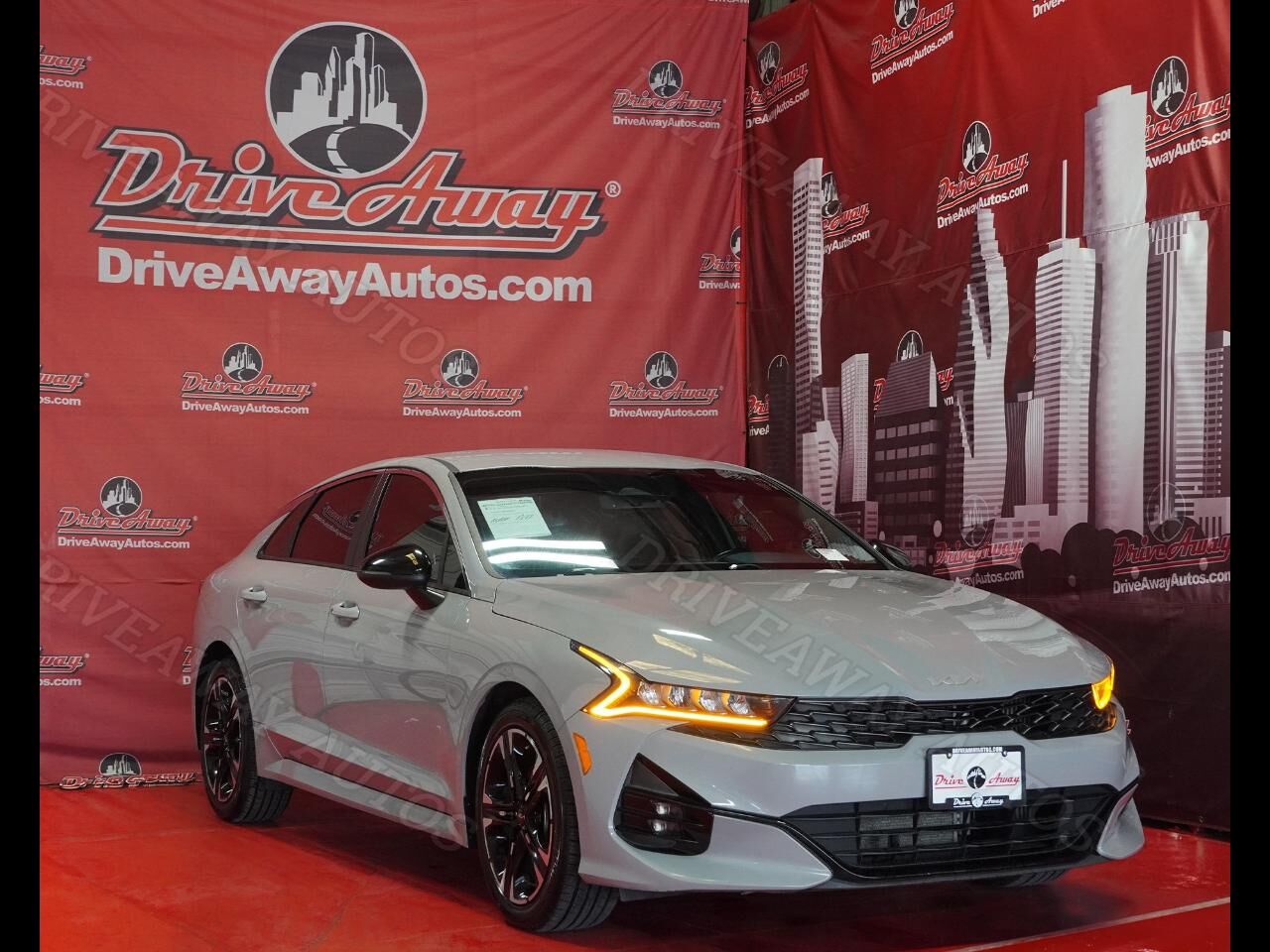 2022 KIA K5