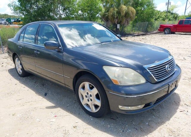 2004 LEXUS LS