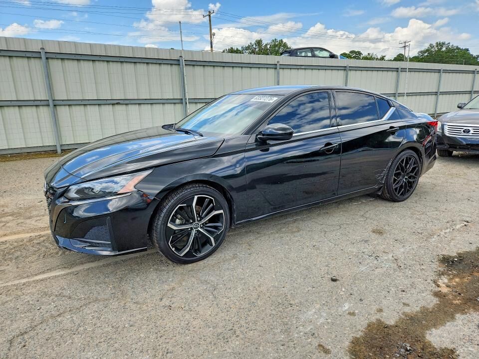 2023 NISSAN Altima