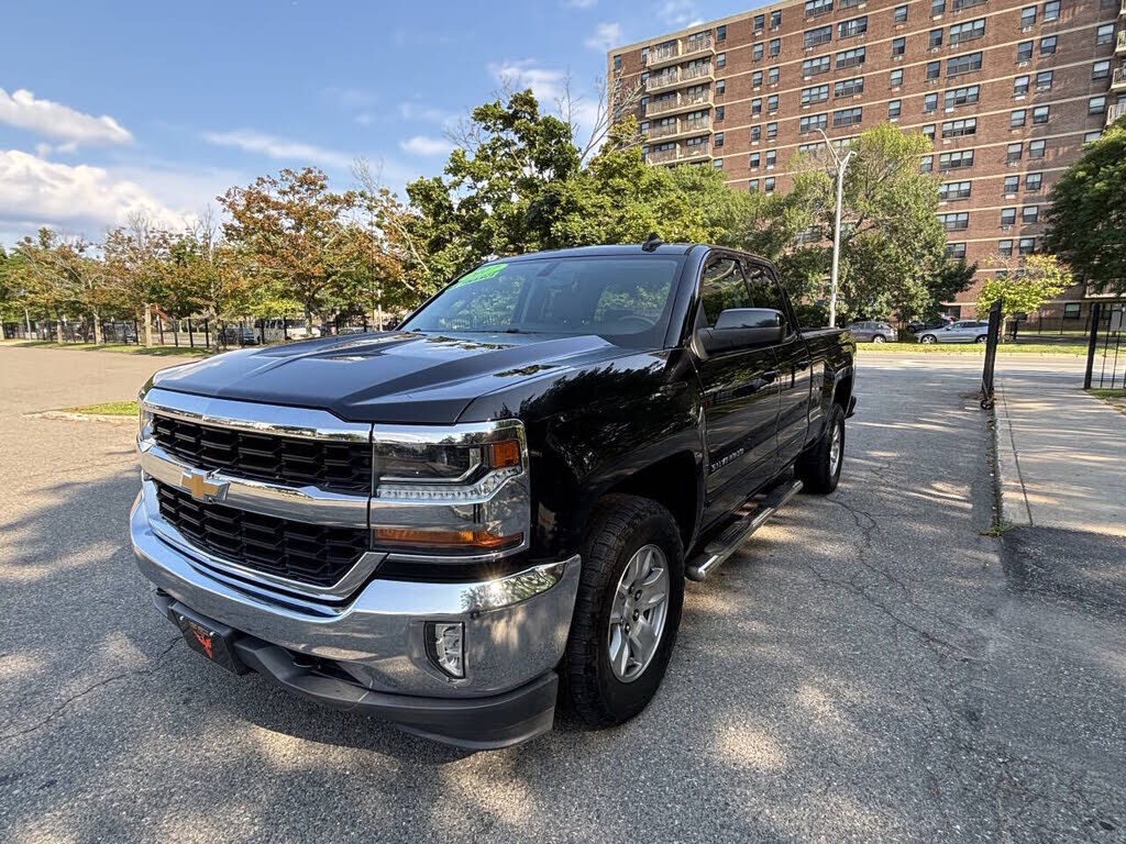2017 CHEVROLET Silverado