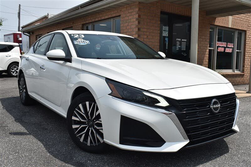 2023 NISSAN Altima