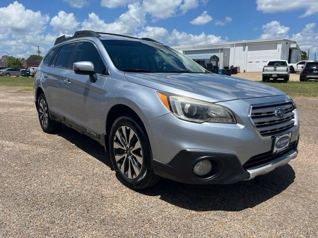 2015 SUBARU Outback