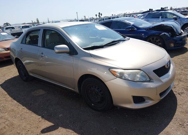2010 TOYOTA Corolla