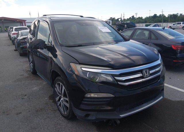 2017 HONDA Pilot