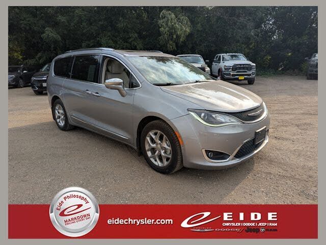 2019 CHRYSLER Pacifica