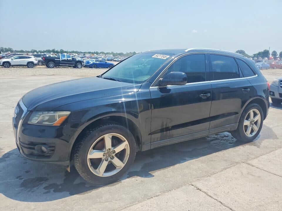 2011 AUDI Q5