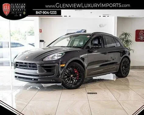 2023 PORSCHE Macan