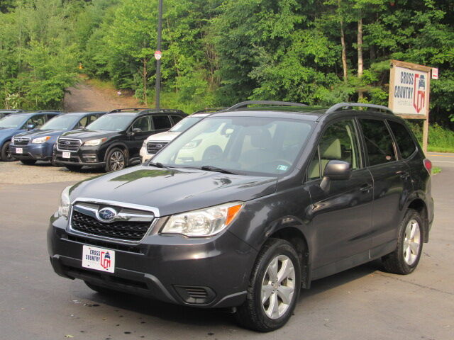 2016 SUBARU Forester