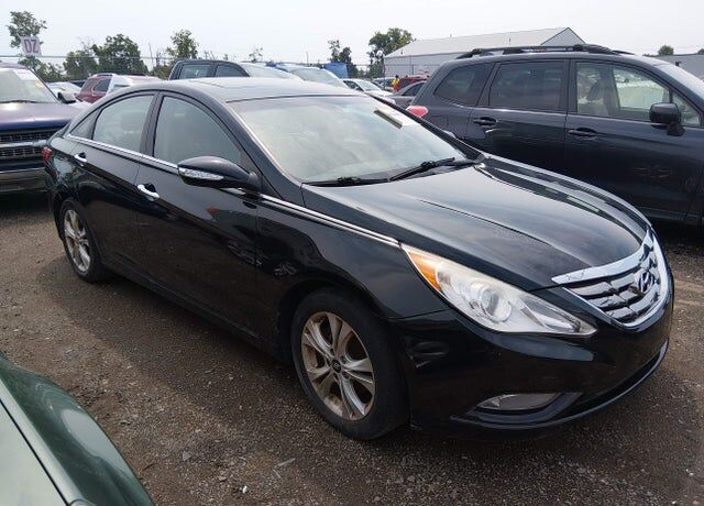 2011 HYUNDAI Sonata