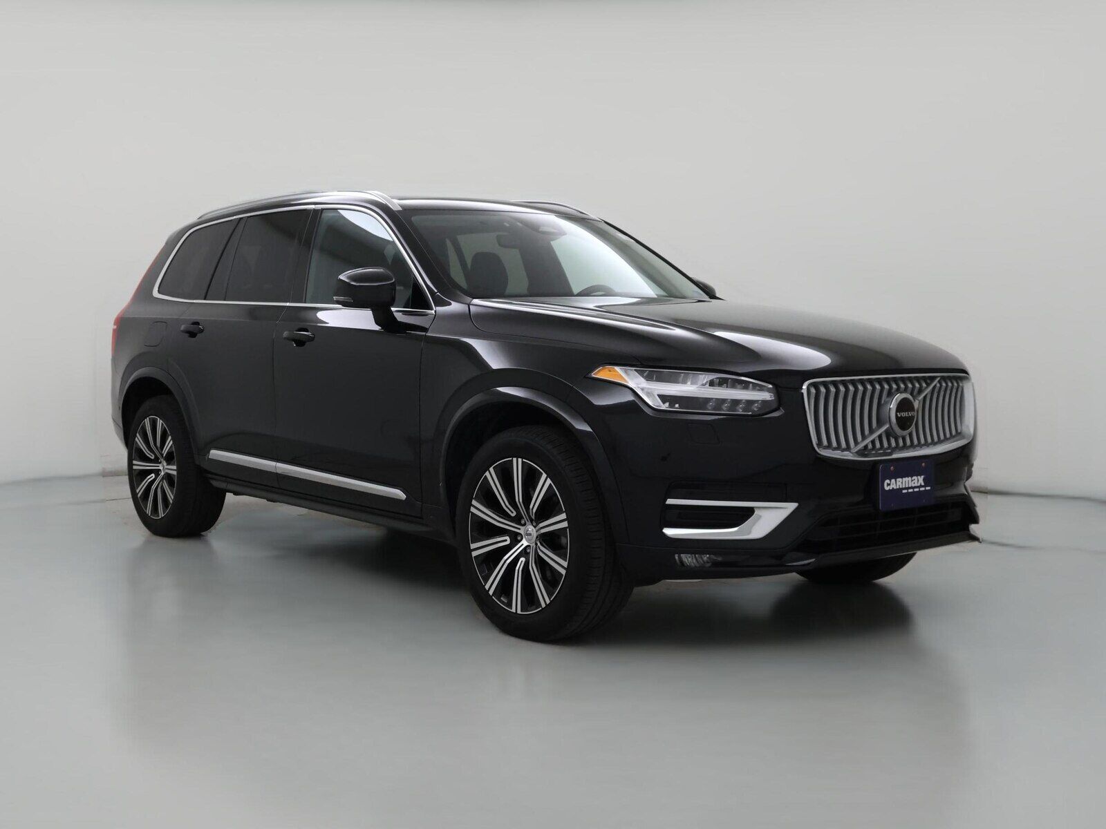 2023 VOLVO XC90