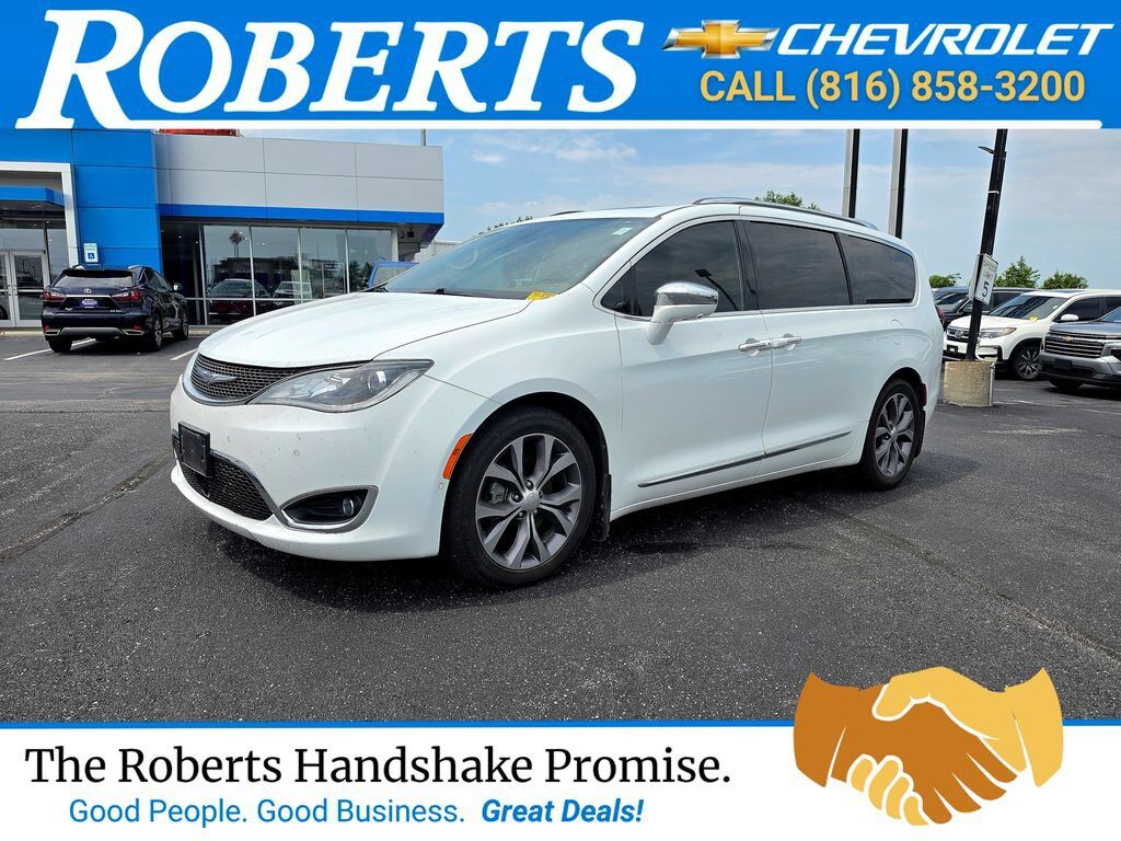 2019 CHRYSLER Pacifica