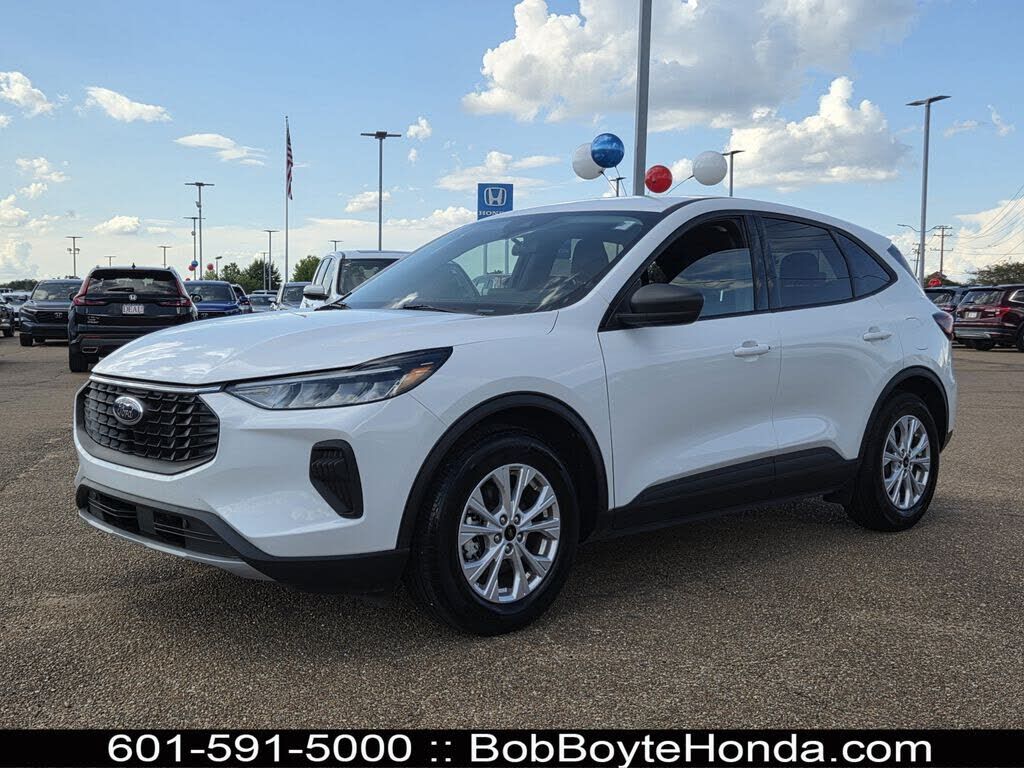 2025 FORD Escape