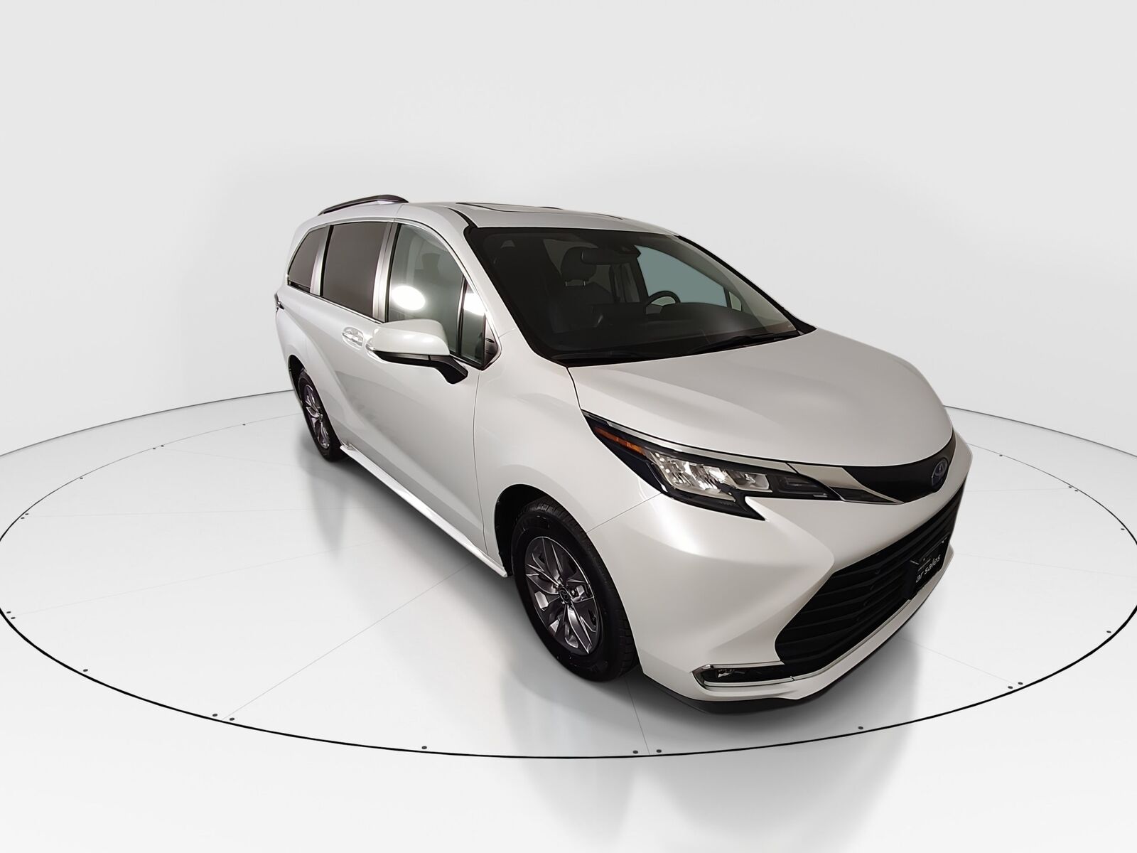 2023 TOYOTA Sienna