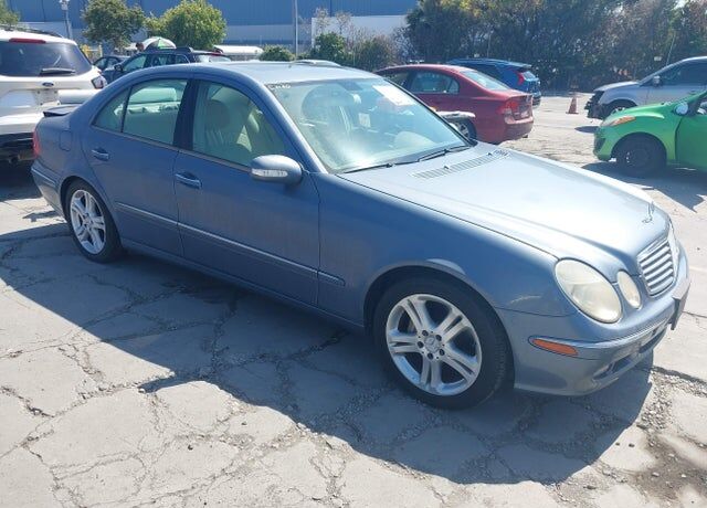 2005 MERCEDES-BENZ E-Class