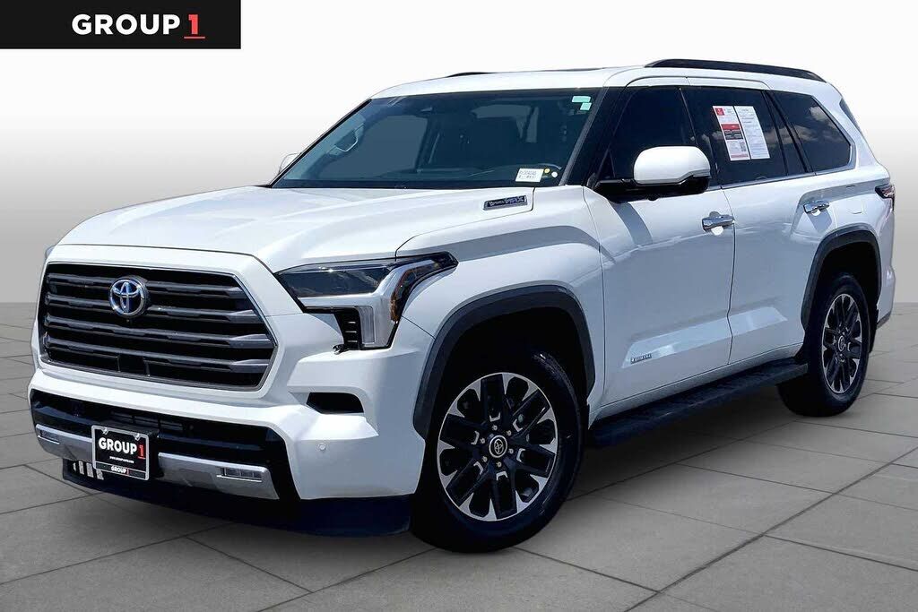 2023 TOYOTA Sequoia