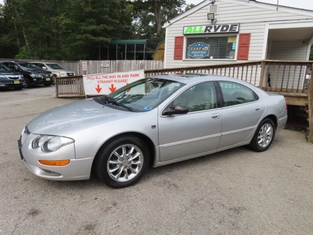 2004 CHRYSLER 300
